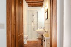 Apartment in Staggiano - Il Gallo a Pois 🐓 🏁