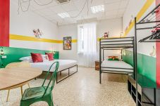 Rent by room in Livorno - Game Rooms - Donkey Kong Room