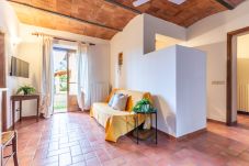 Apartment in Arezzo - Roibooking Appartamento Rondini In Amore - Roibook