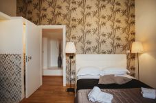 Rent by room in Rome - Suite in via piramide cestia