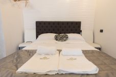 Rent by room in Rome - relax room  in via ripetta